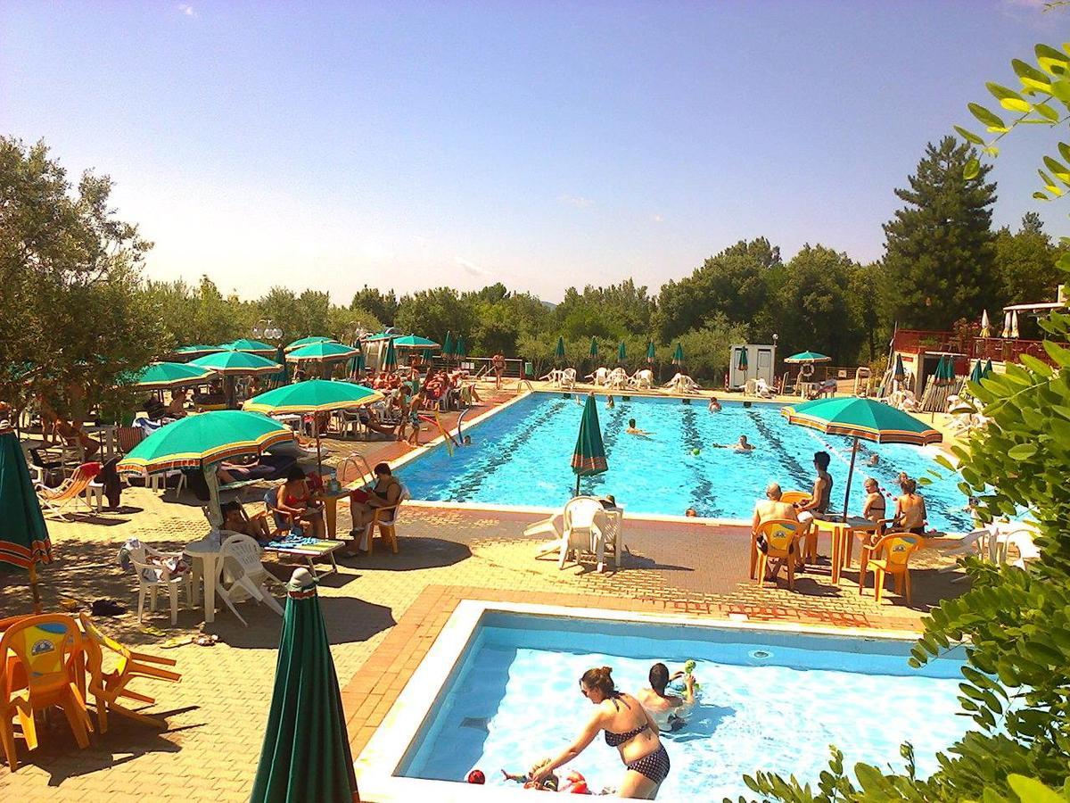 Camping Le Soline Casciano Di Murlo Экстерьер фото